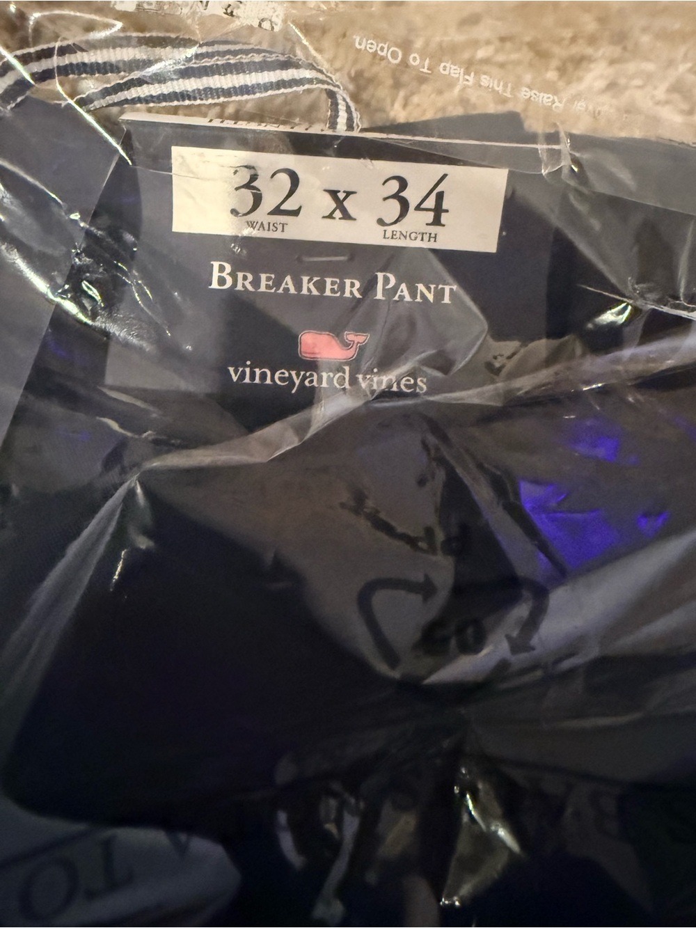 Vineyard Vines Breaker Pant in Navy